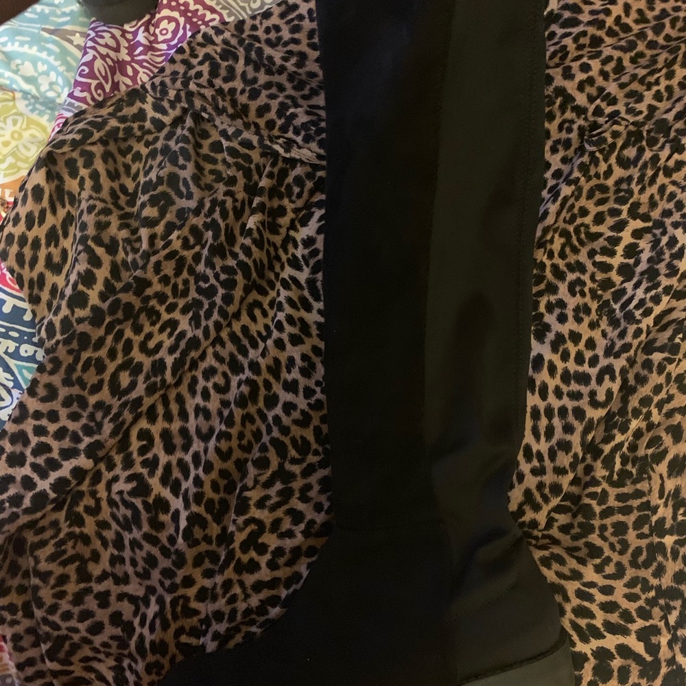 Knee Boot - Picture 3 of 3